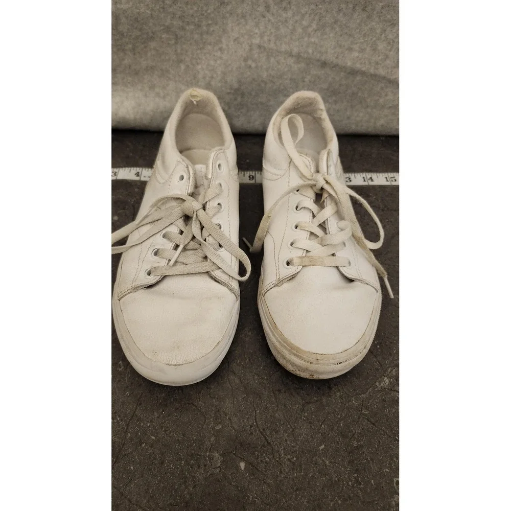 Vans‎ Shoes Wms Size 8.5 White Low Top Faux Leather Skate Casual Sneakers EU 39